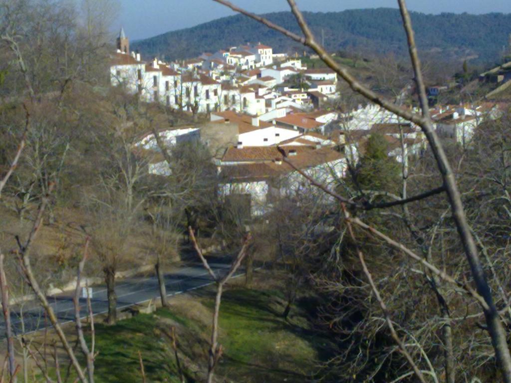 Pension Barrio Fuenteheridos Bagian luar foto