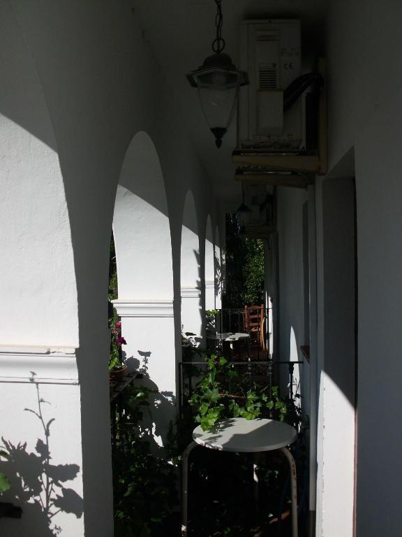 Pension Barrio Fuenteheridos Ruang foto